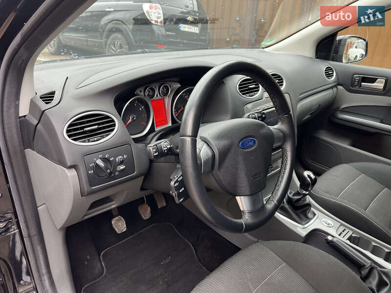 Универсал Ford Focus 2010 в Ахтырке