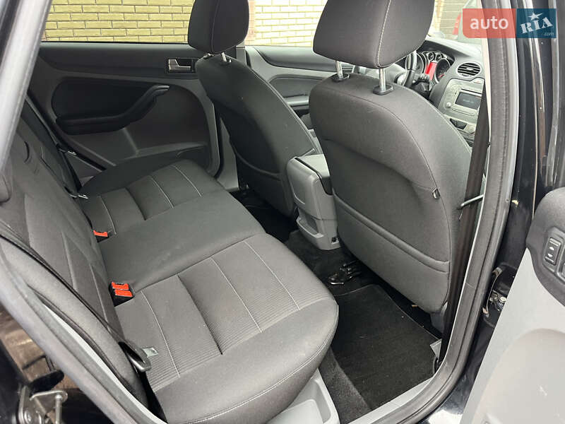 Универсал Ford Focus 2010 в Ахтырке