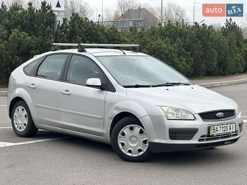 Хетчбек Ford Focus 2007 в Києві фото 3 Хетчбек Ford Focus 2007 в Києві