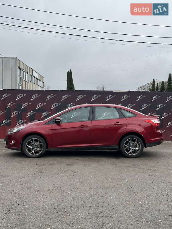 Седан Ford Focus 2014 в Сумах