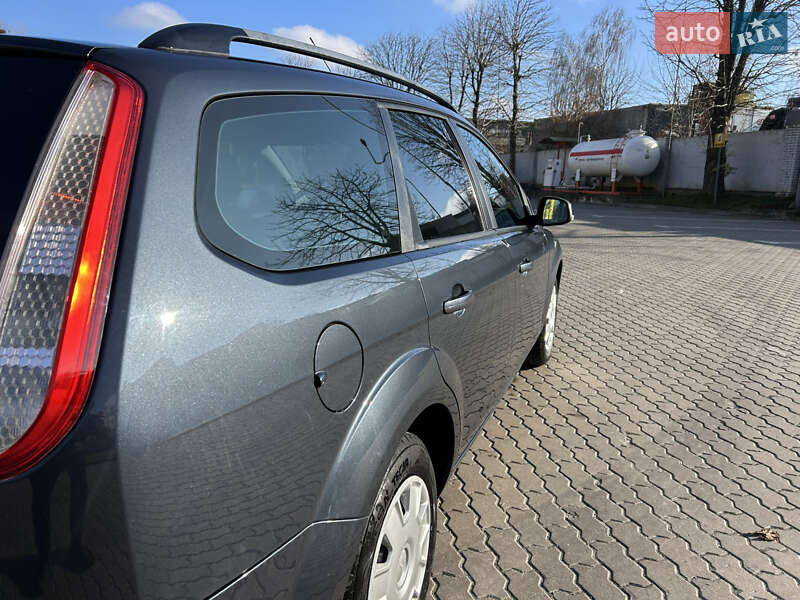 Універсал Ford Focus 2008 в Рівному фото 11 Універсал Ford Focus 2008 в Рівному