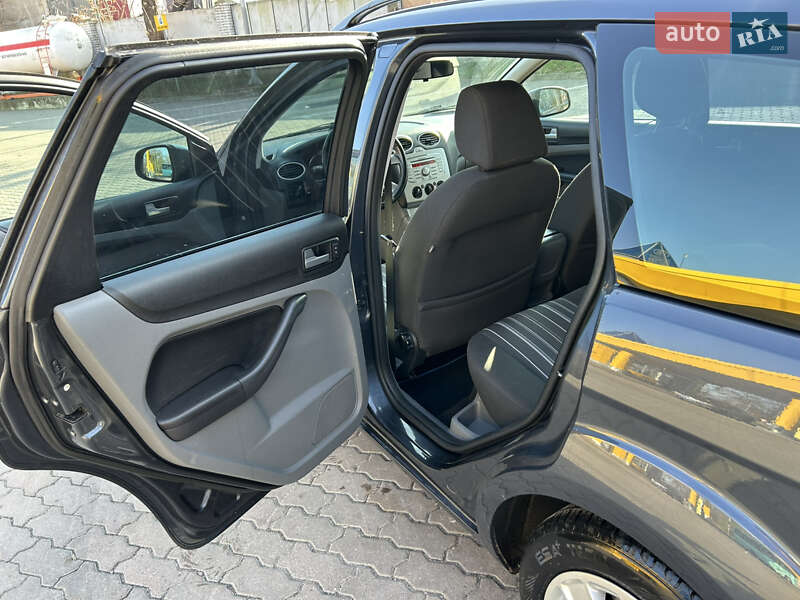 Універсал Ford Focus 2008 в Рівному фото 17 Універсал Ford Focus 2008 в Рівному