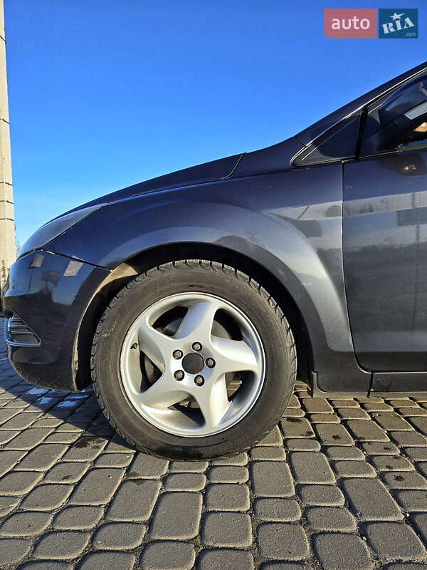 Універсал Ford Focus 2010 в Львові фото 9 Універсал Ford Focus 2010 в Львові