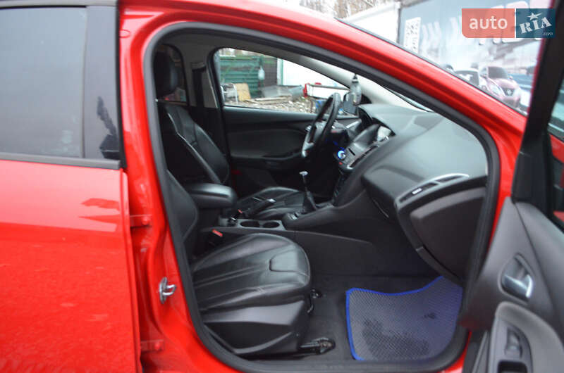 Хетчбек Ford Focus 2014 в Києві