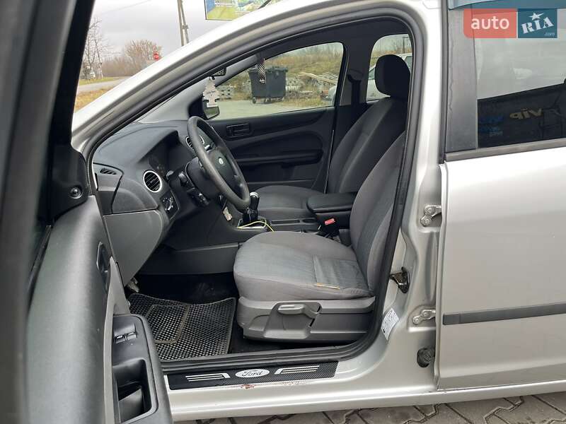 Універсал Ford Focus 2005 в Вінниці фото 11 Універсал Ford Focus 2005 в Вінниці