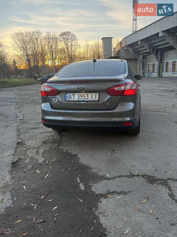 Седан Ford Focus 2011 в Ивано-Франковске