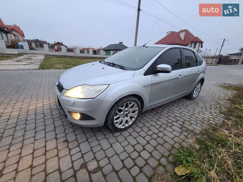 Хетчбек Ford Focus 2010 в Львові фото 16 Хетчбек Ford Focus 2010 в Львові