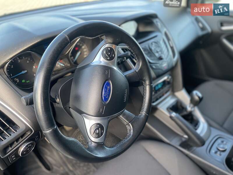 Універсал Ford Focus 2014 в Стрию фото 35 Універсал Ford Focus 2014 в Стрию