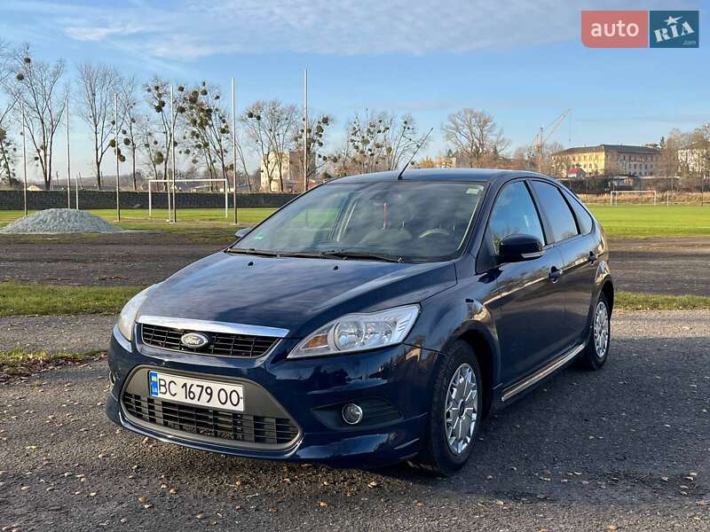 Хэтчбек Ford Focus 2008 в Новом Роздоле фото 2 Хэтчбек Ford Focus 2008 в Новом Роздоле