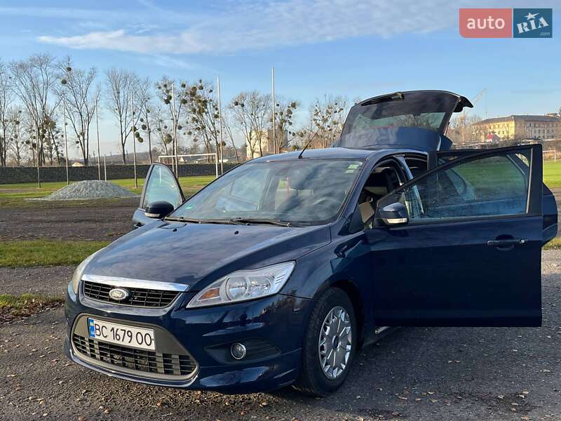 Хэтчбек Ford Focus 2008 в Новом Роздоле фото 5 Хэтчбек Ford Focus 2008 в Новом Роздоле