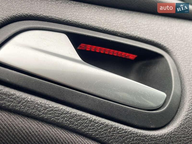 Хэтчбек Ford Focus 2012 в Мукачево