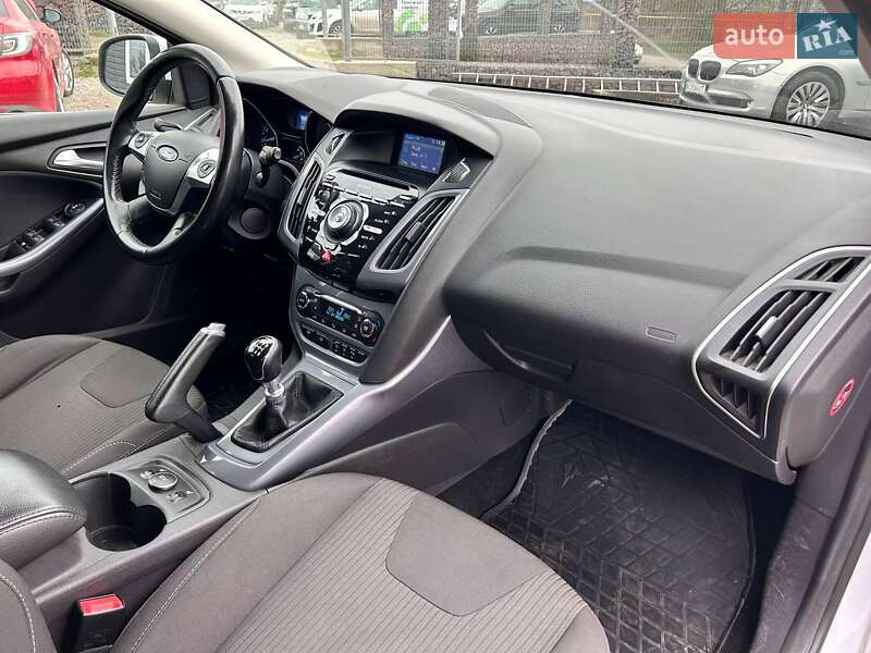 Універсал Ford Focus 2014 в Одесі фото 35 Універсал Ford Focus 2014 в Одесі