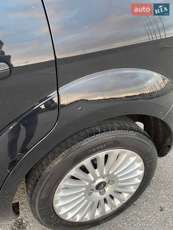 Хетчбек Ford Focus 2008 в Львові фото 67 Хетчбек Ford Focus 2008 в Львові