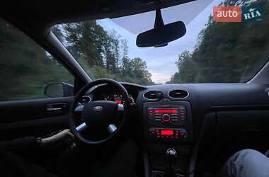 Хэтчбек Ford Focus 2008 в Львове