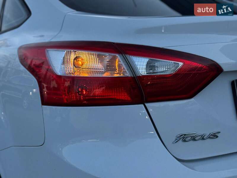 Седан Ford Focus 2014 в Рівному фото 17 Седан Ford Focus 2014 в Рівному