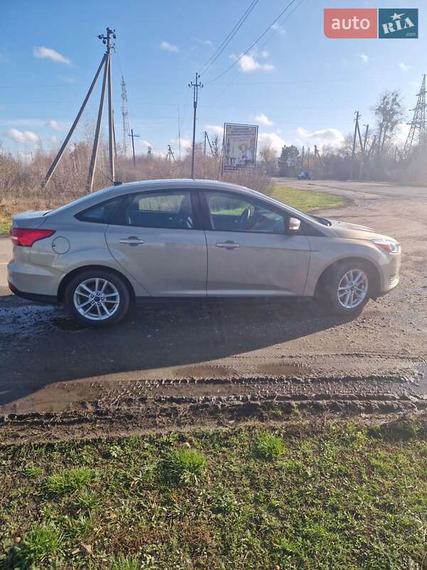 Седан Ford Focus 2016 в Кременчуці фото 3 Седан Ford Focus 2016 в Кременчуці