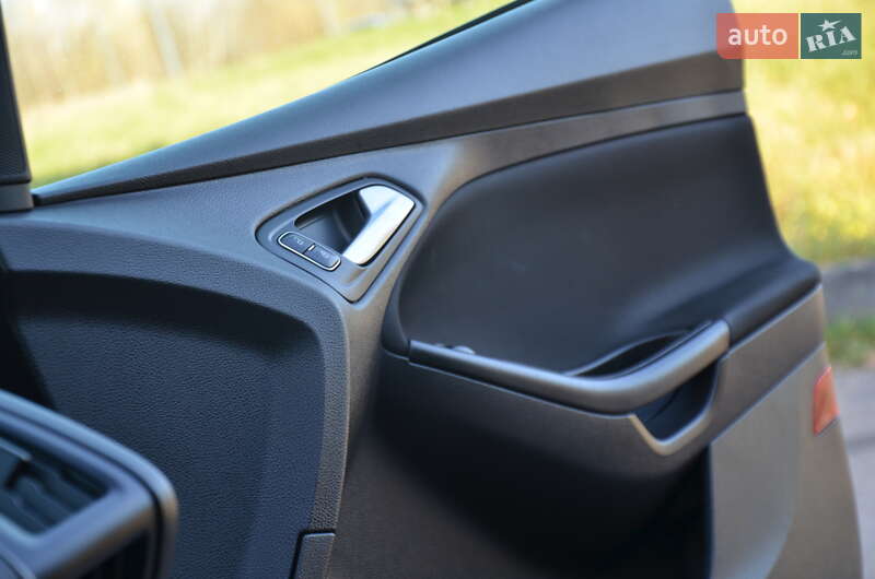 Седан Ford Focus 2017 в Дрогобичі фото 42 Седан Ford Focus 2017 в Дрогобичі