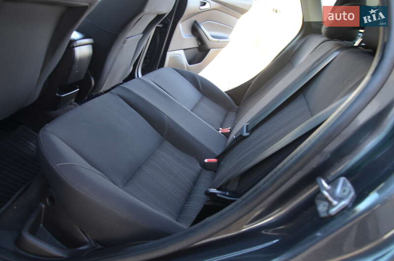 Седан Ford Focus 2017 в Дрогобичі фото 47 Седан Ford Focus 2017 в Дрогобичі
