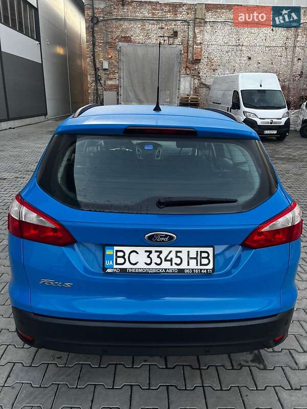 Универсал Ford Focus 2012 в Львове фото 5 Универсал Ford Focus 2012 в Львове