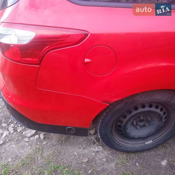 Универсал Ford Focus 2012 в Киеве фото 5 Универсал Ford Focus 2012 в Киеве