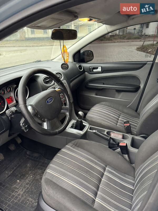 Універсал Ford Focus 2008 в Чернівцях фото 8 Універсал Ford Focus 2008 в Чернівцях