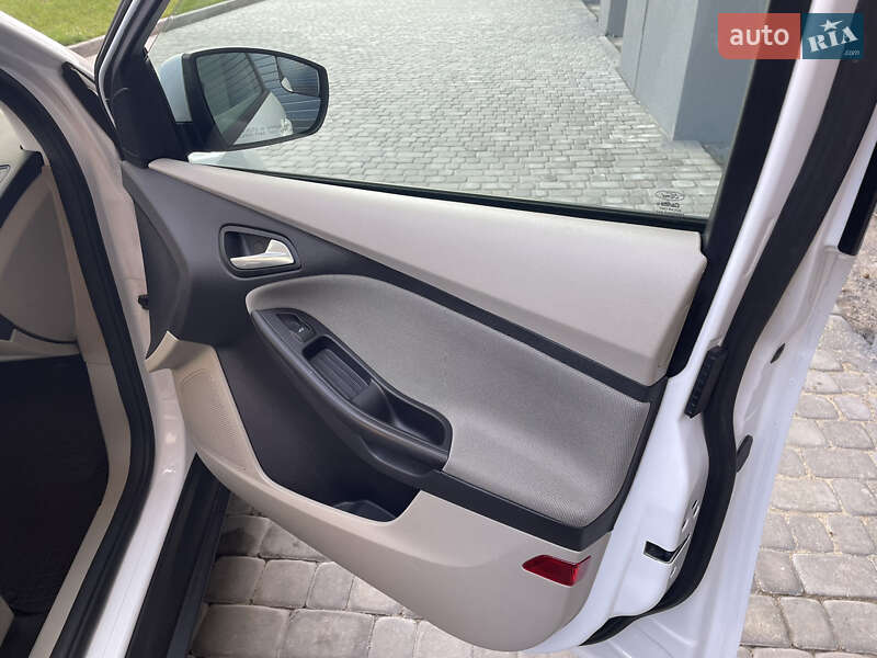 Хетчбек Ford Focus 2014 в Вінниці