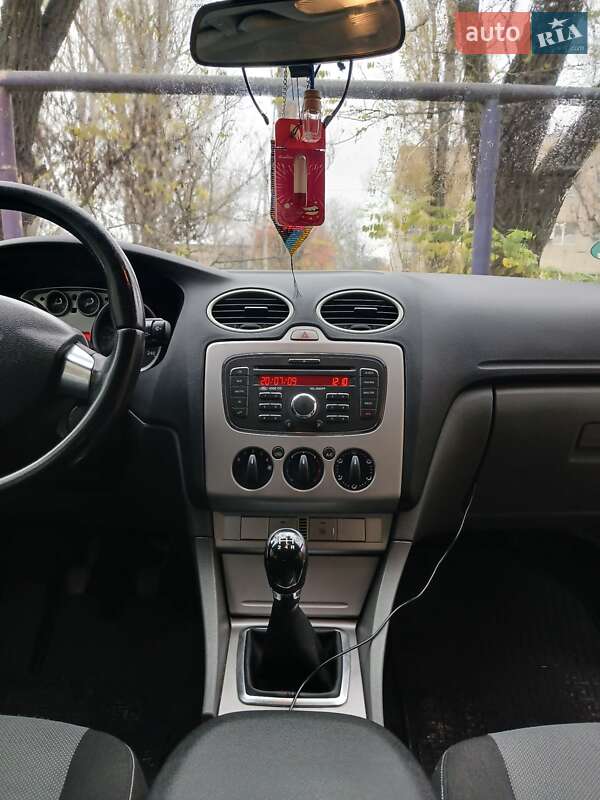 Универсал Ford Focus 2009 в Николаеве фото 4 Универсал Ford Focus 2009 в Николаеве