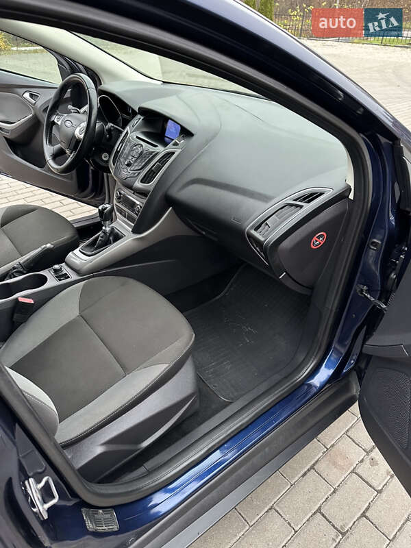 Універсал Ford Focus 2012 в Рівному фото 22 Універсал Ford Focus 2012 в Рівному