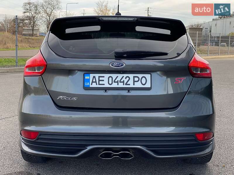 Хетчбек Ford Focus 2018 в Дніпрі фото 10 Хетчбек Ford Focus 2018 в Дніпрі