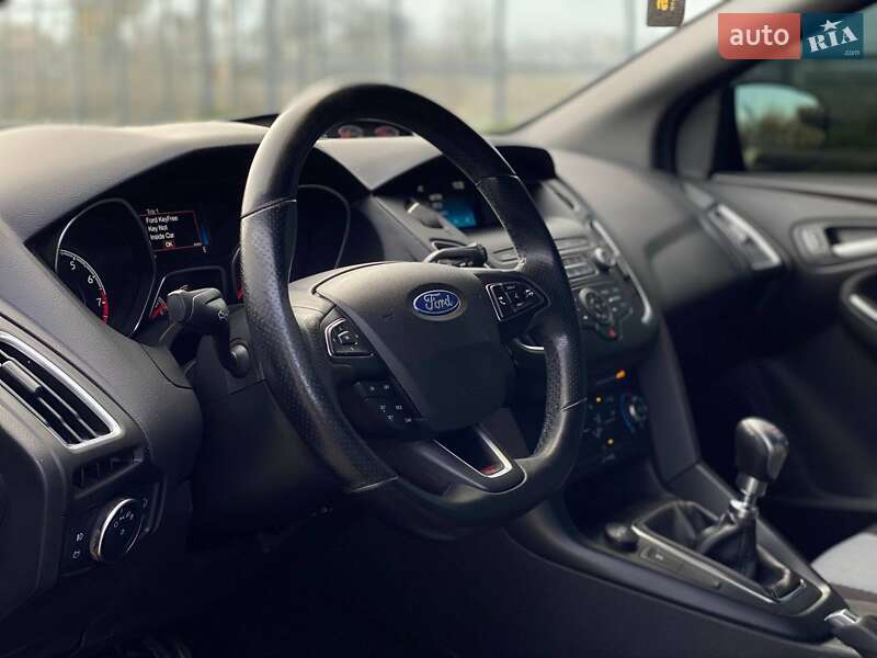 Хетчбек Ford Focus 2018 в Дніпрі фото 15 Хетчбек Ford Focus 2018 в Дніпрі