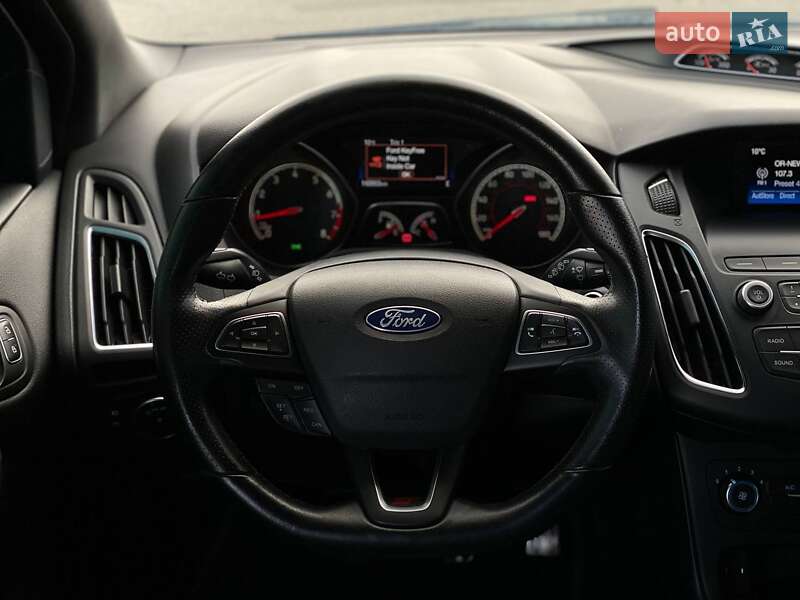 Хетчбек Ford Focus 2018 в Дніпрі фото 21 Хетчбек Ford Focus 2018 в Дніпрі