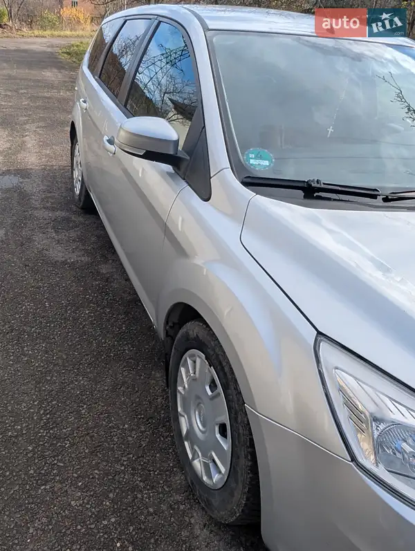 Ford Focus 2010