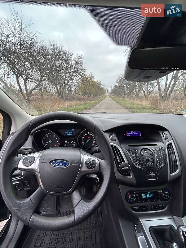 Универсал Ford Focus 2011 в Гадяче
