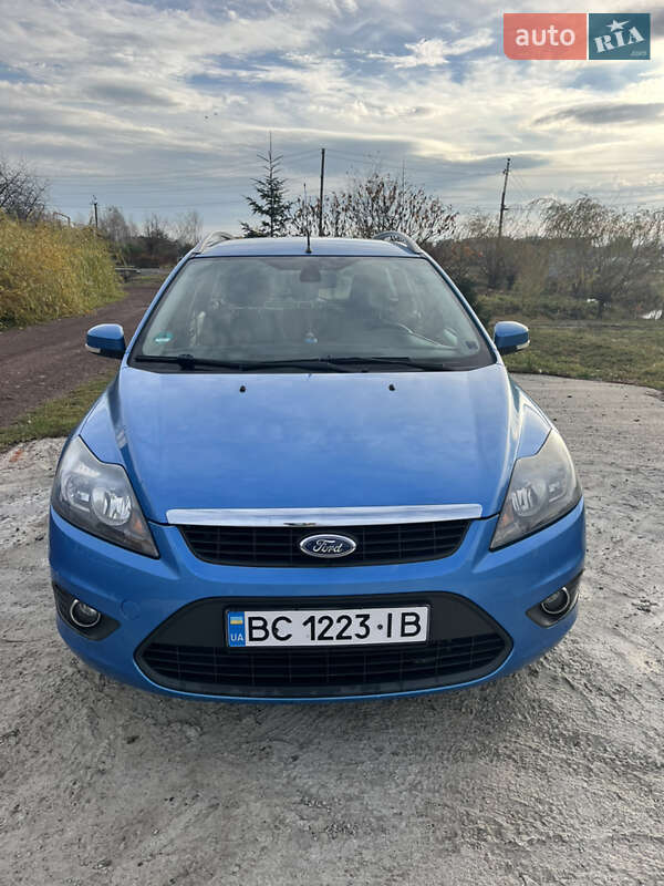 Ford Focus 2010 Ford Focus 2010