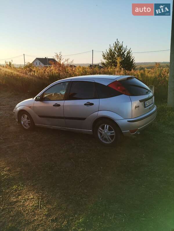 Хетчбек Ford Focus 2002 в Луцьку фото 3 Хетчбек Ford Focus 2002 в Луцьку