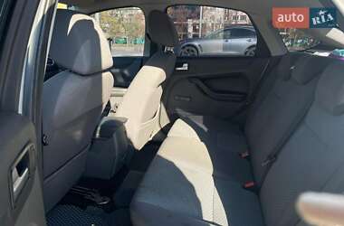 Хэтчбек Ford Focus 2007 в Киеве