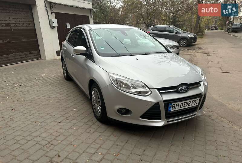 Хэтчбек Ford Focus 2014 в Николаеве