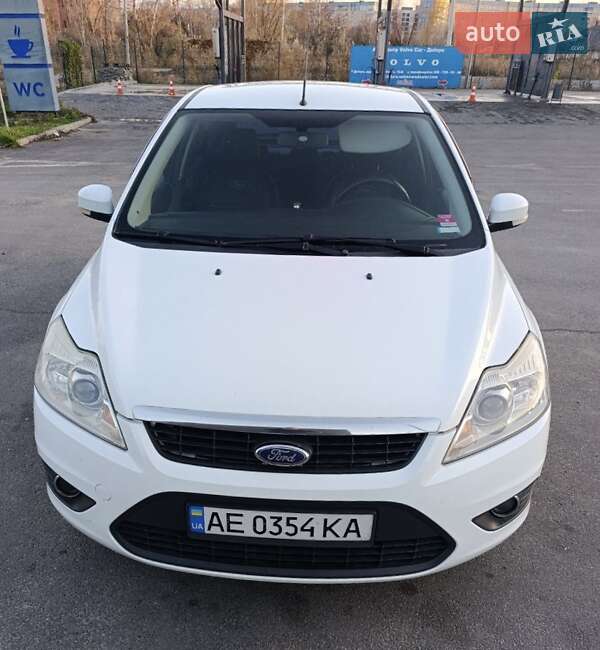Хэтчбек Ford Focus 2011 в Днепре фото 2 Хэтчбек Ford Focus 2011 в Днепре