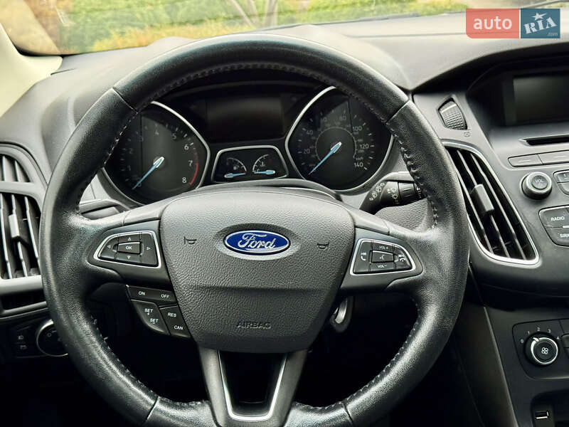 Хетчбек Ford Focus 2015 в Києві фото 15 Хетчбек Ford Focus 2015 в Києві