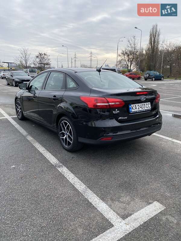 Седан Ford Focus 2017 в Киеве фото 6 Седан Ford Focus 2017 в Киеве