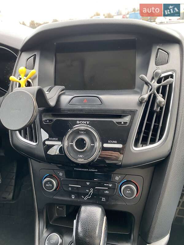 Седан Ford Focus 2017 в Киеве фото 17 Седан Ford Focus 2017 в Киеве
