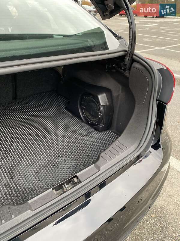 Седан Ford Focus 2017 в Киеве фото 22 Седан Ford Focus 2017 в Киеве