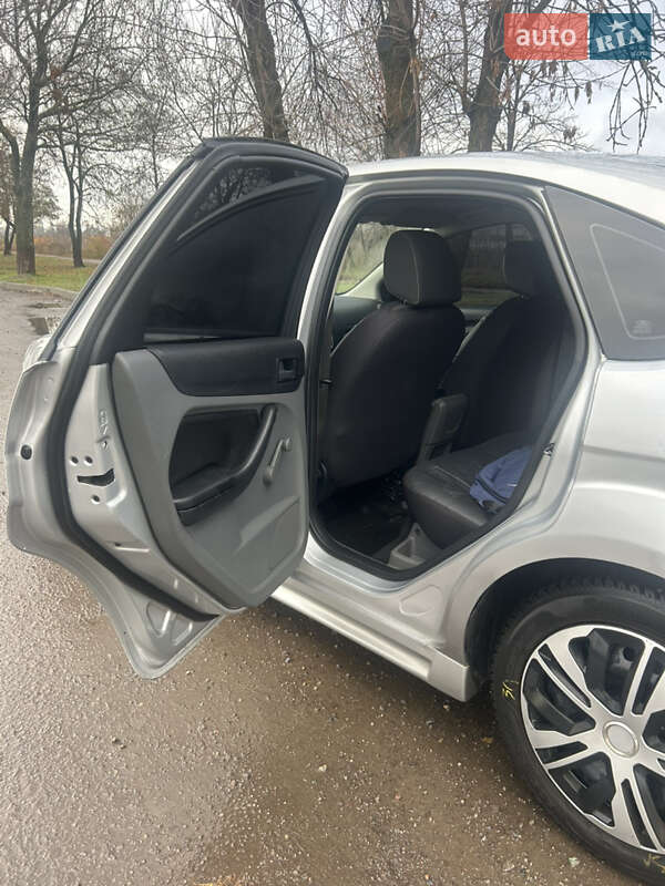 Хэтчбек Ford Focus 2011 в Первомайске