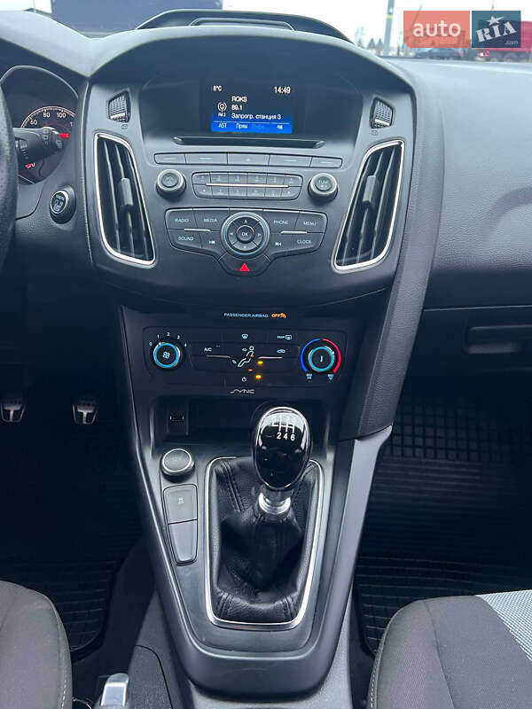 Хэтчбек Ford Focus 2017 в Львове фото 48 Хэтчбек Ford Focus 2017 в Львове
