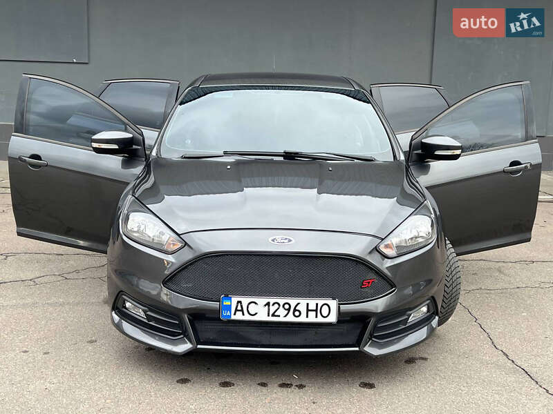 Хэтчбек Ford Focus 2017 в Львове фото 57 Хэтчбек Ford Focus 2017 в Львове