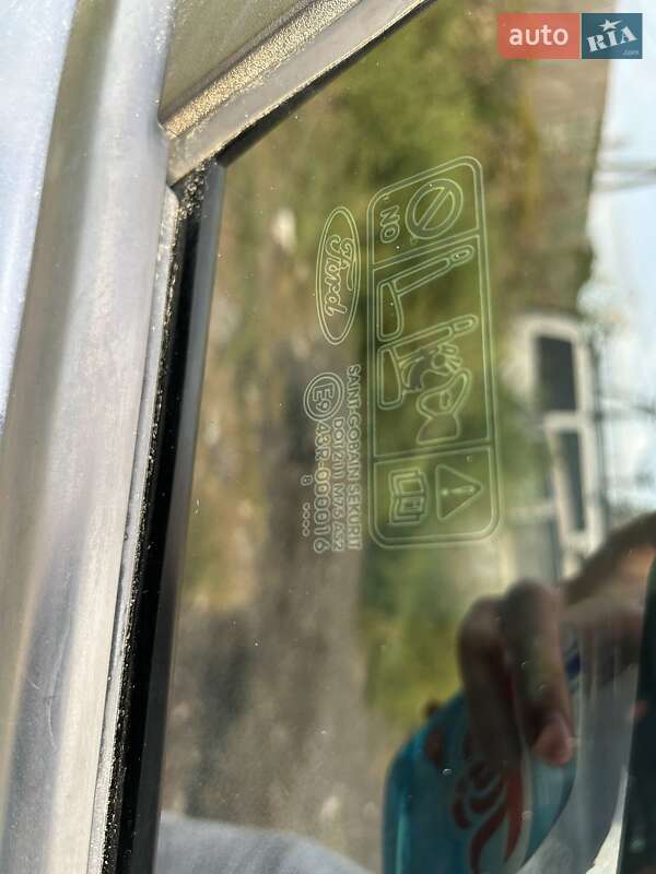 Седан Ford Focus 2008 в Києві фото 12 Седан Ford Focus 2008 в Києві