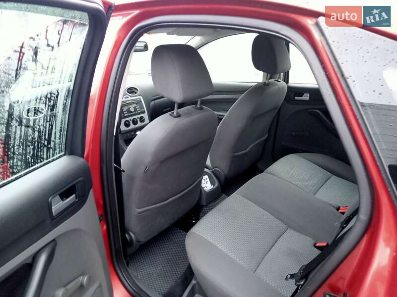Хетчбек Ford Focus 2006 в Житомирі фото 12 Хетчбек Ford Focus 2006 в Житомирі