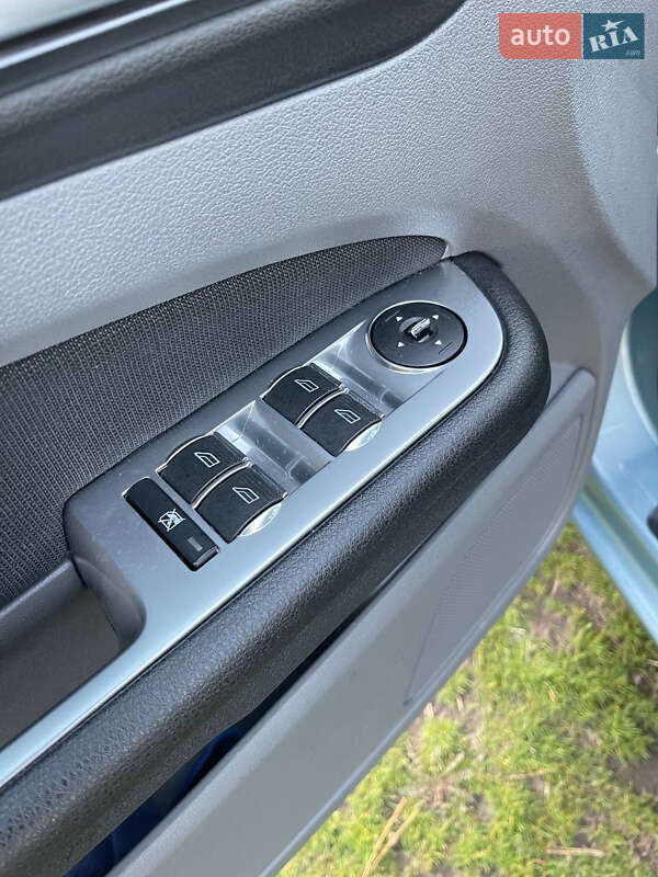 Хетчбек Ford Focus 2009 в Кам'янському