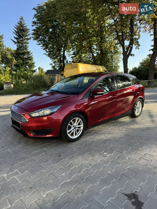 Хетчбек Ford Focus 2015 в Вінниці фото Хетчбек Ford Focus 2015 в Вінниці