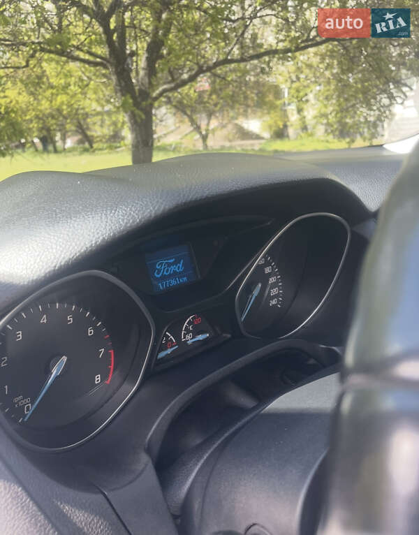 Седан Ford Focus 2013 в Києві